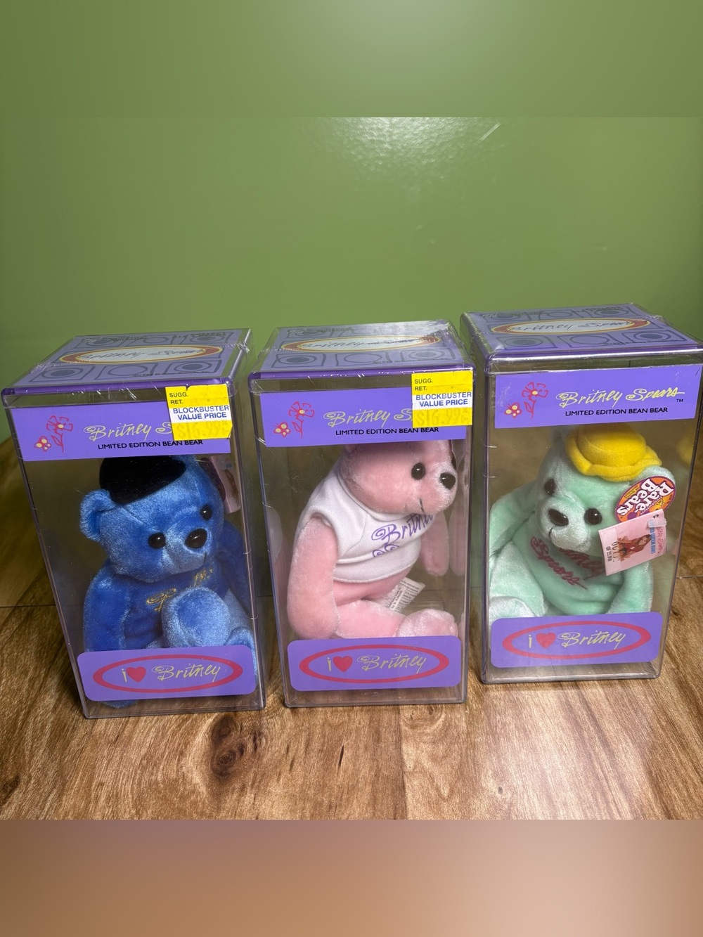 Vintage 1999 Britney Spears Bean Bears New Sealed Set Of 3 Bears #1,2,3 NWT